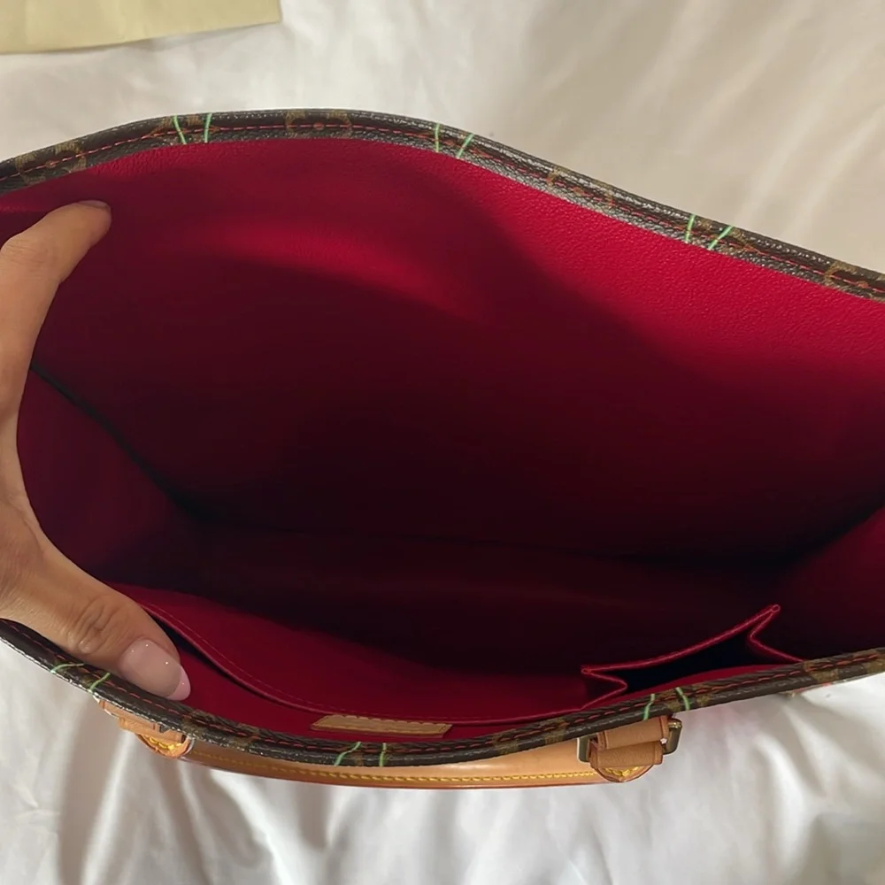 Takashi Murakami X Louis Vuitton Monogram Cerises Sac Plat - Picture 12 of 17